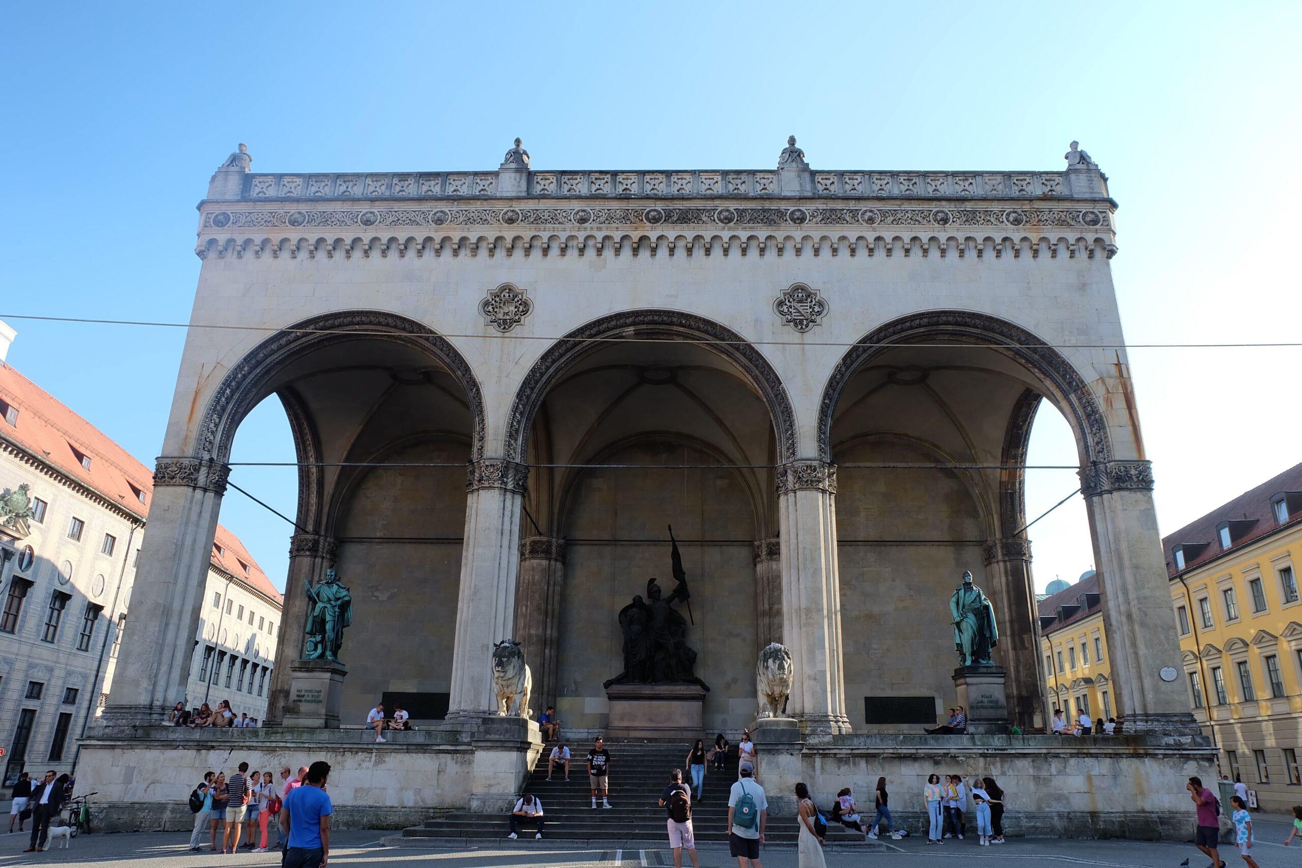 Feldherrnhalle & Theatinerkirche